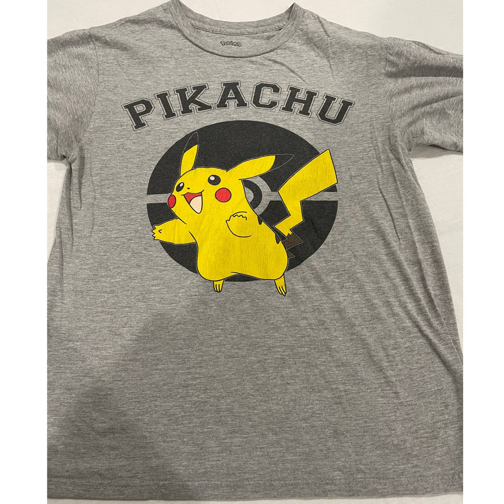 Pokémon Pikachu Graphic Tee Size Small